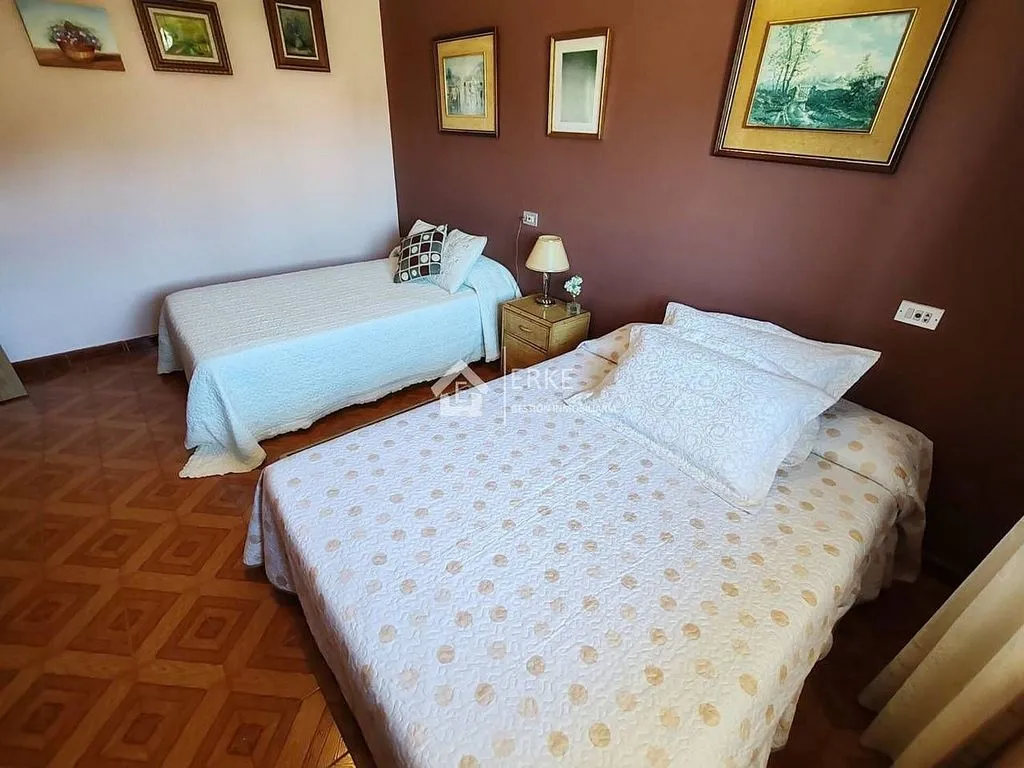 Dormitorios - Apartment with Sea and Mountain Views in Carnota