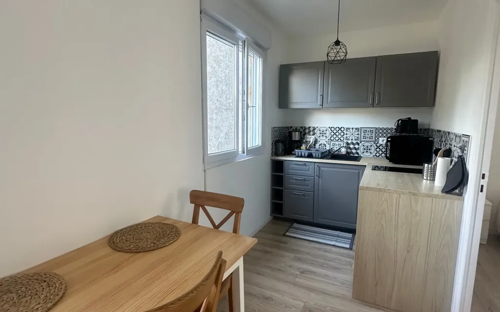Cuisine - Appartement meublé T2 à Brest