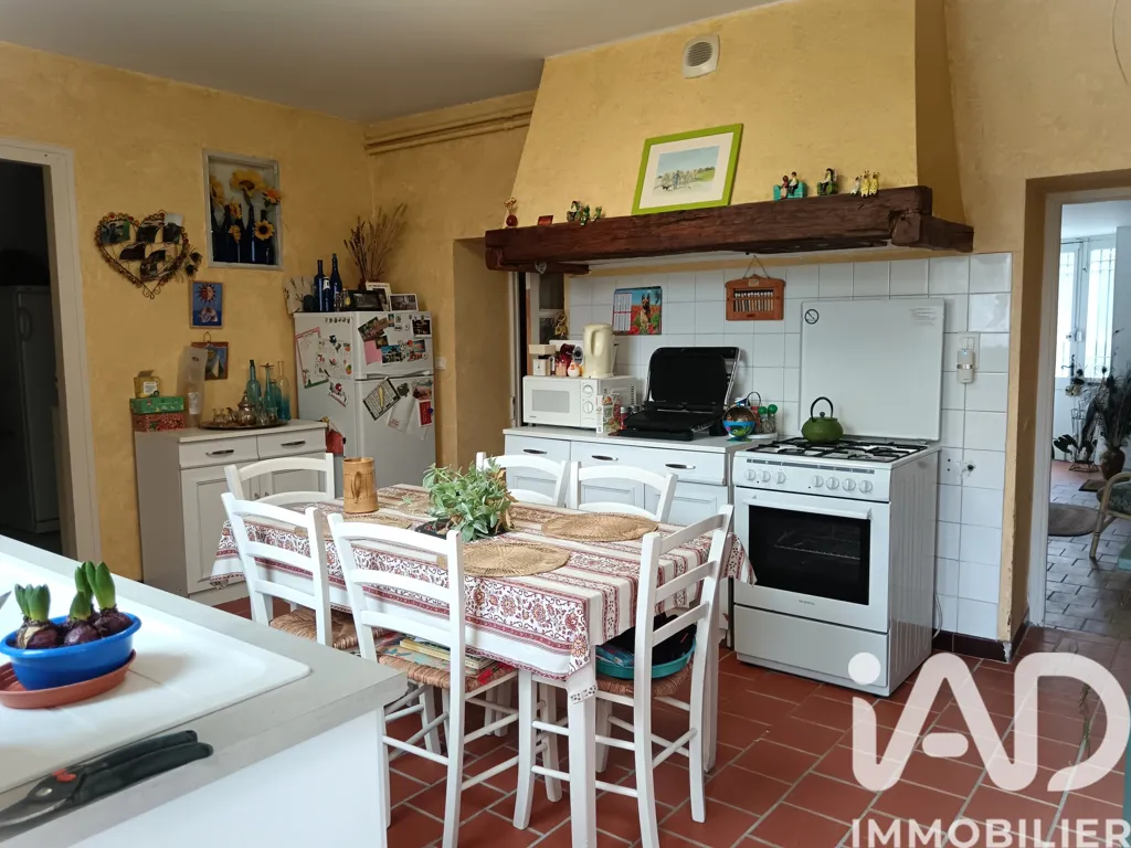 Cuisine - Maison de Ville Rénovée avec Terrasse à Mirande
