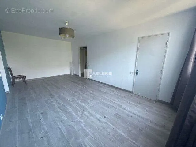 Chambres - Appartement T3 avec Parking à Lille Vauban