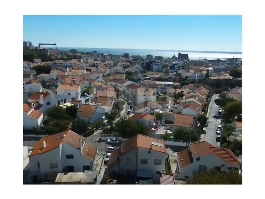 Vue aérienne - Luxury House with Terrace in Almada