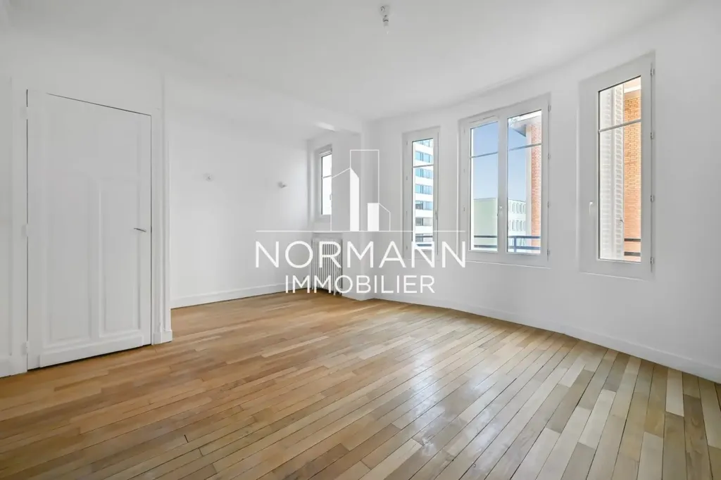 Toad - Apartment with Unobstructed View in Puteaux