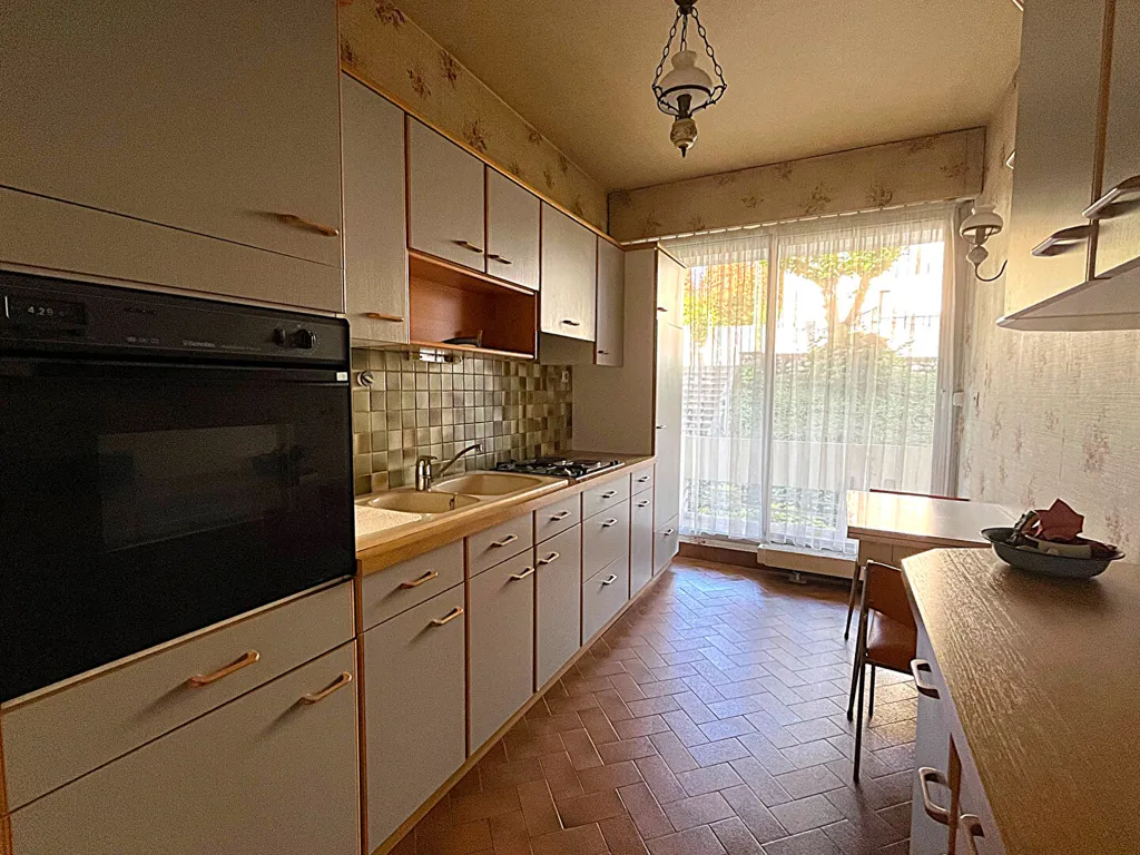 Cuisine - Appartement avec Vue sur la Loire à Blois