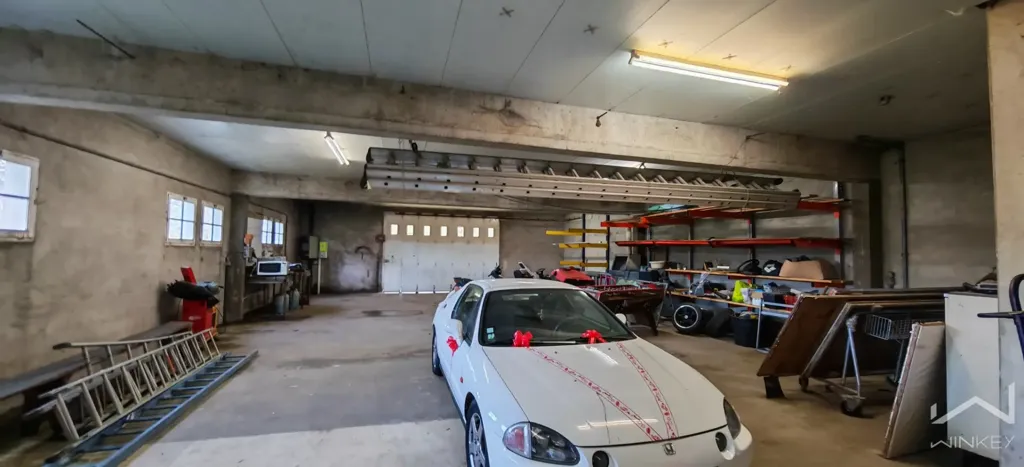 garage