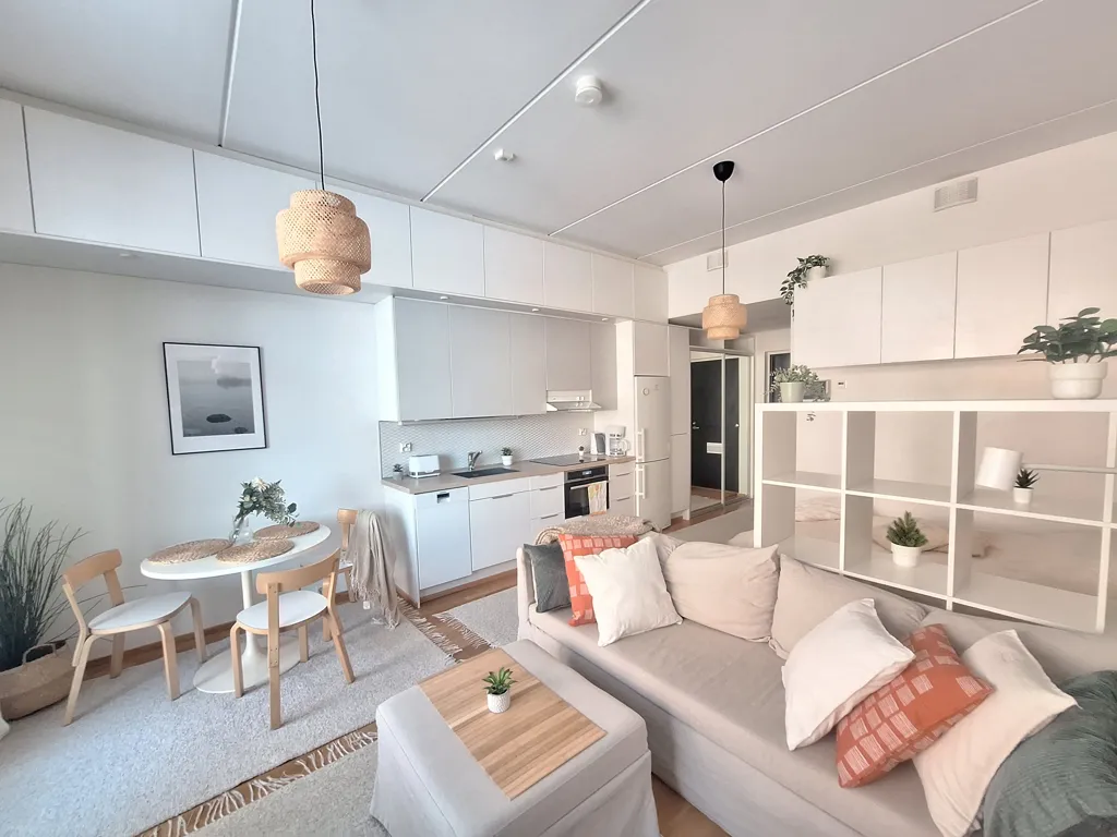 Elutuba - Lofty Apartment with Large Terrace in Kivistö, Vantaa