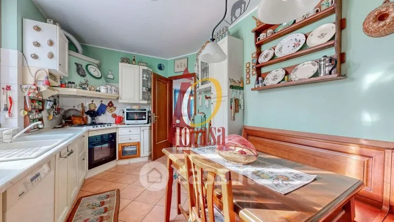 Cucina - Three-Level Villa with Garden in Torrevecchia Pia