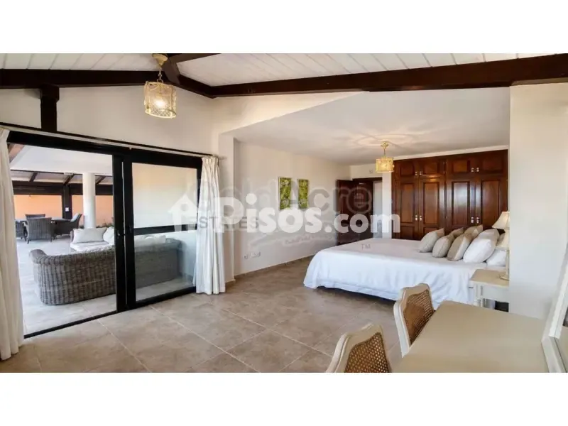 Magamistoad - Two-Bedroom Apartment with Pool in Corralejo