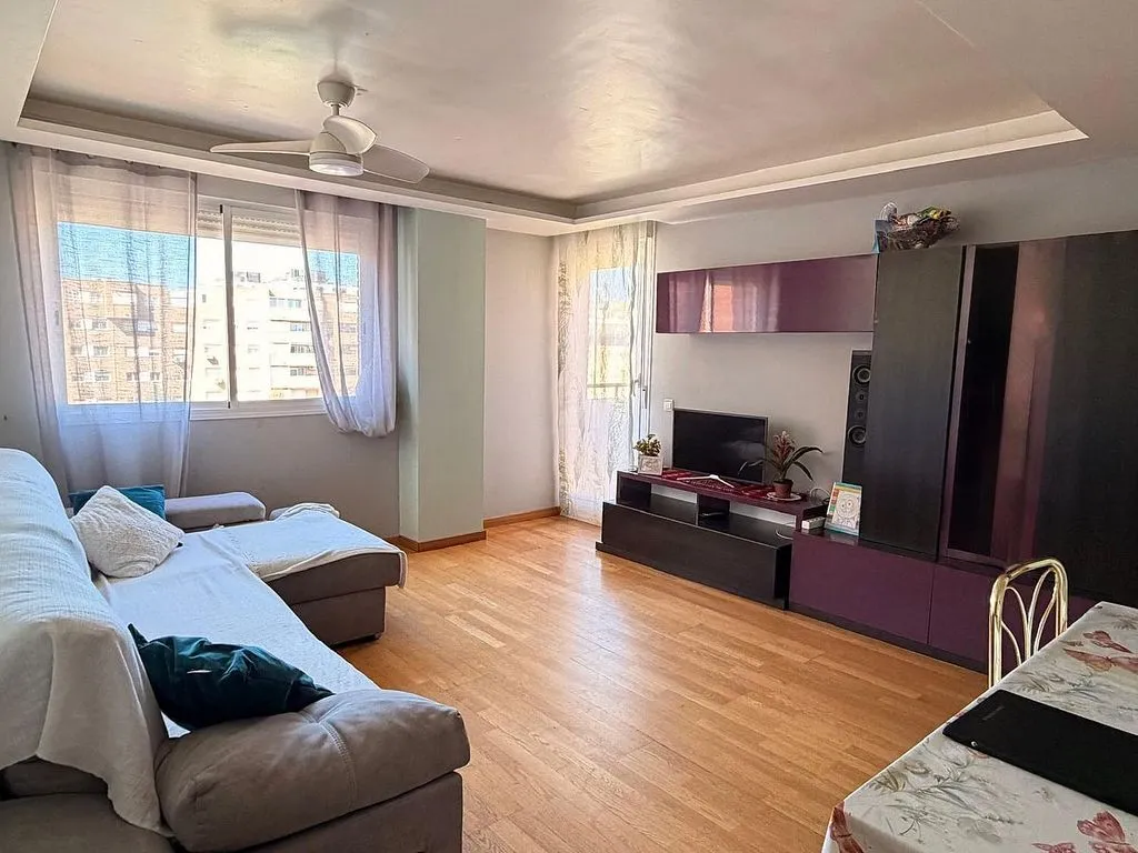 Elutuba - Penthouse with Pool in Valdemoro