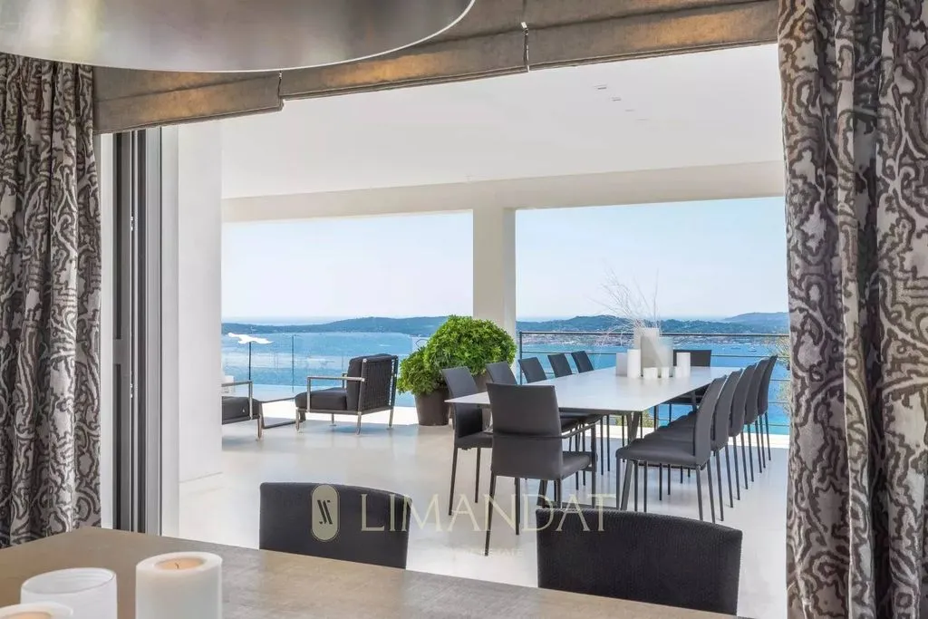 Söögituba - Luxury Villa with Sea View in Grimaud