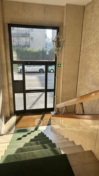 Entrée - Trilocale with Balcony near Piazza Firenze, Milan