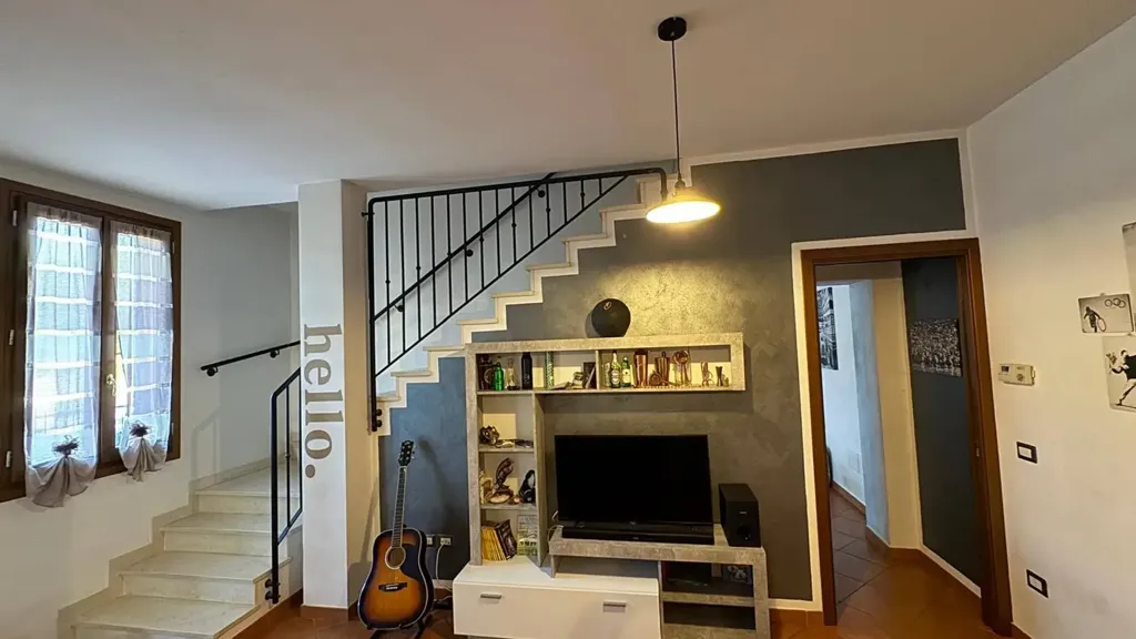 Séjour - Modern Maisonette with Balcony in San Possidonio