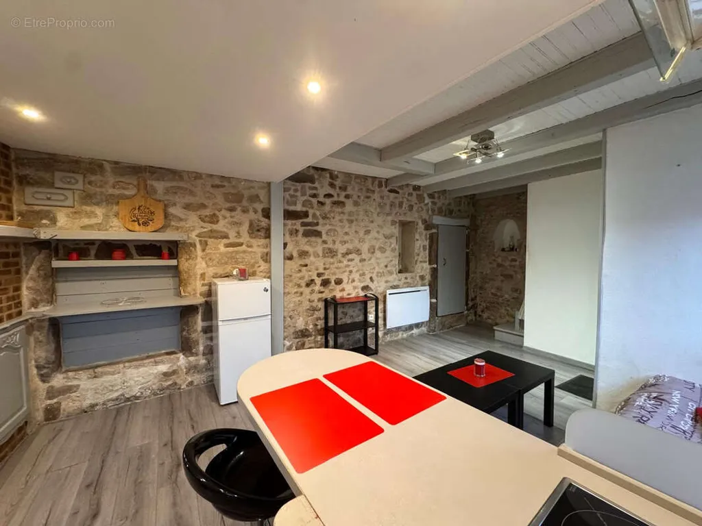 Cuisine - Appartement Duplex avec Jardin d'Entrée à Cerny