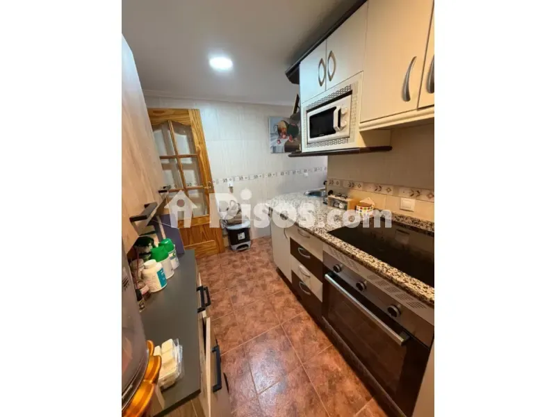 Cuisine - Fully Renovated Flat with Terrace in Fátima-Levante