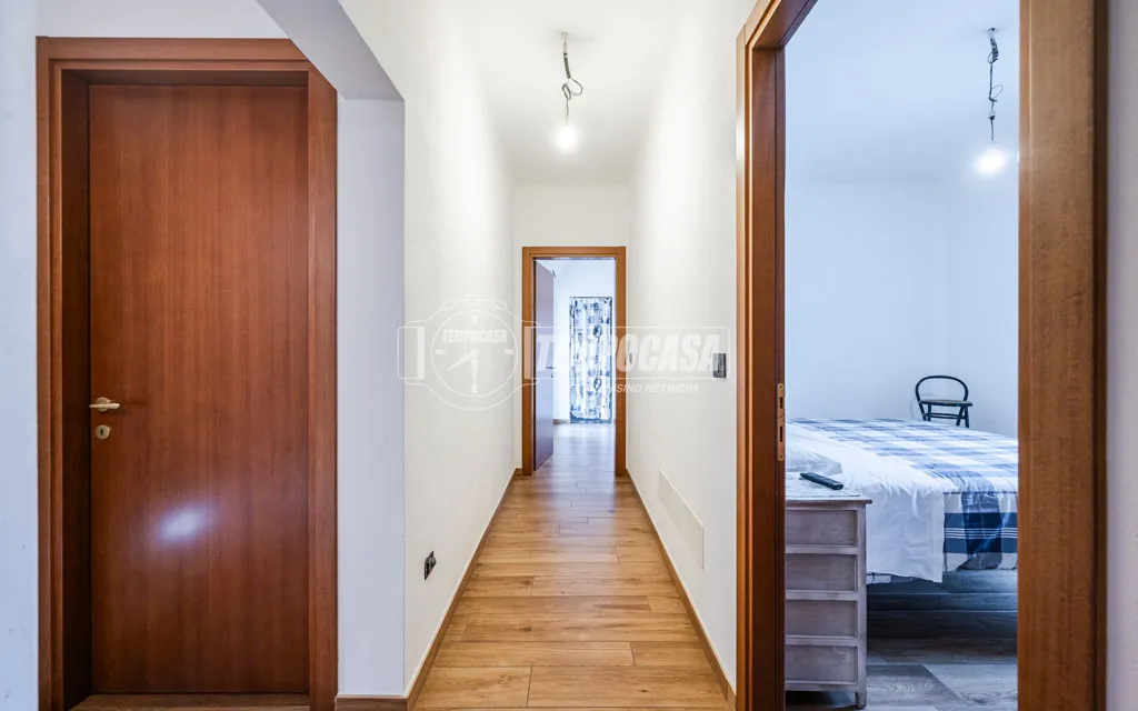 Esik - Rustic Villa with Garden in Minerbio