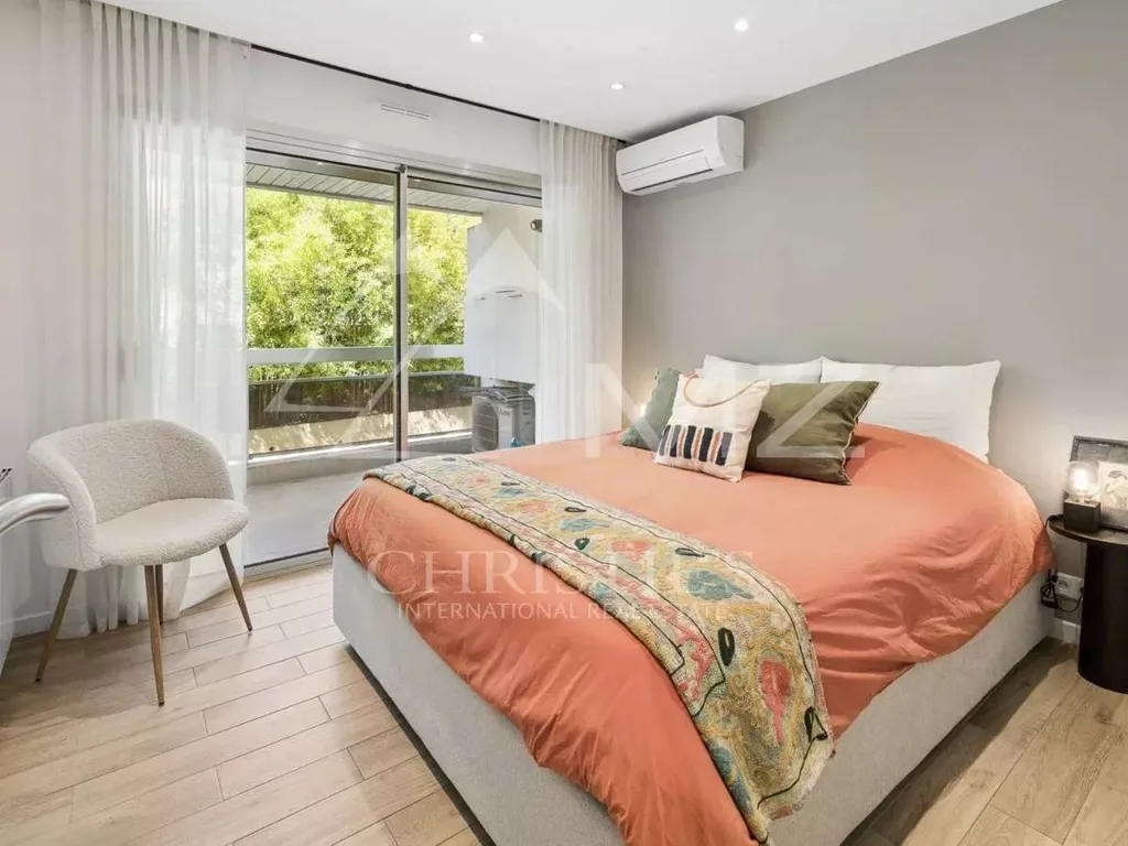 Chambres - Appartement avec Terrasse Vue Mer à Cannes