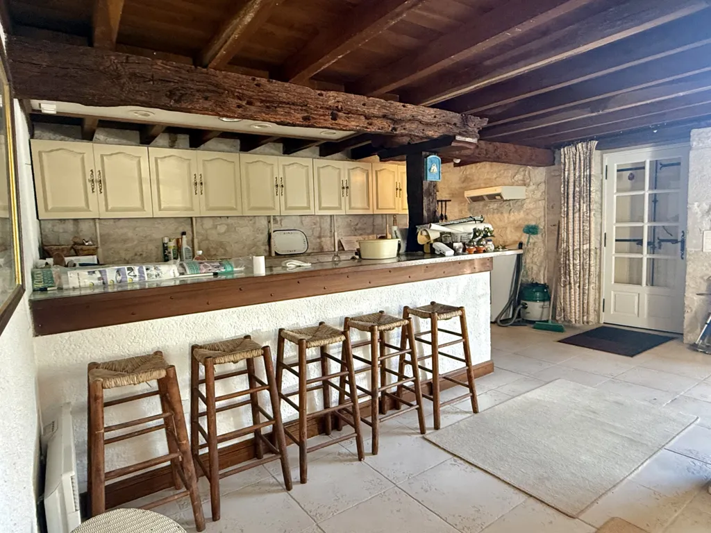 Cuisine - Maison en Pierre avec Piscine à Montaigu-de-Quercy