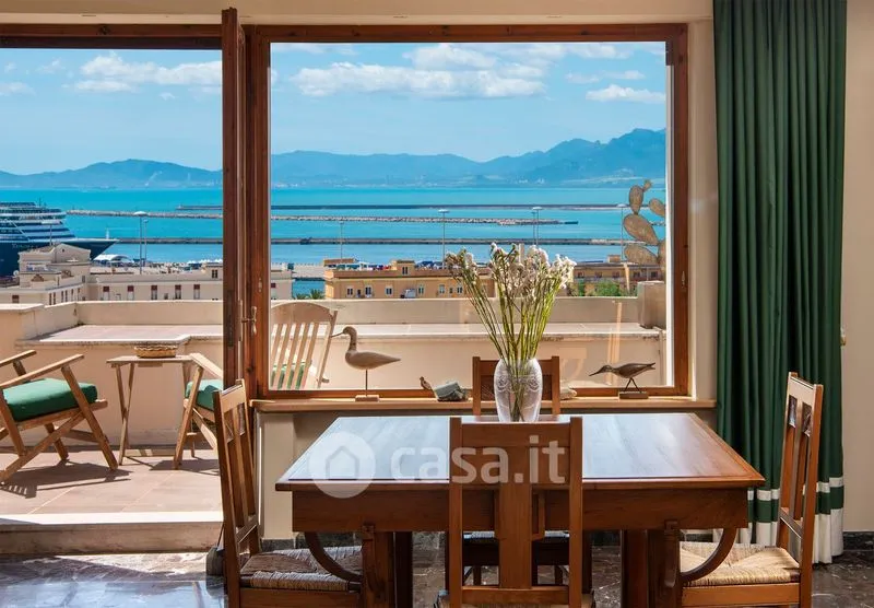 Söögituba - Penthouse with Panoramic Views in Cagliari