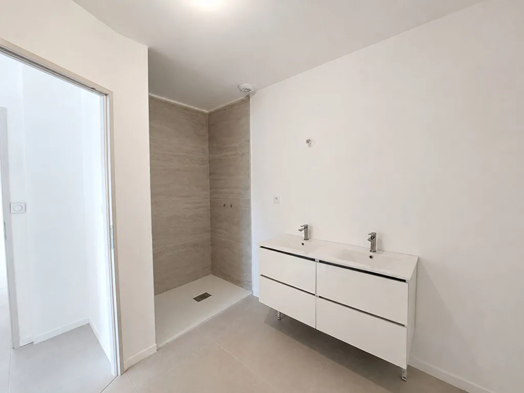 Bagni - New 6-Piece House in La Haye Malherbe