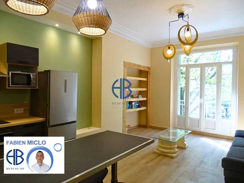 Elutuba - Renovated 3-Bed Flat with Balcony in Nice