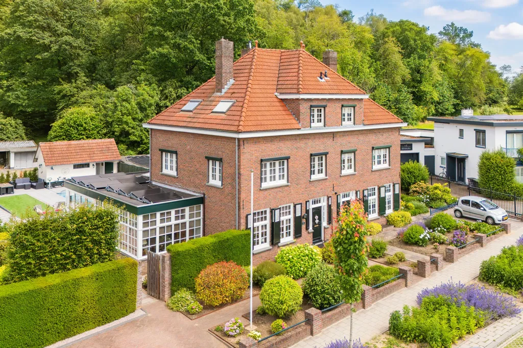 Vue aérienne - Monumental House with Mijnsteenberg View in Heerlen