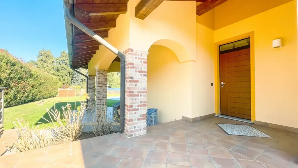 Terrasse - Luxury Villa with Pool in Brovello-Carpugnino