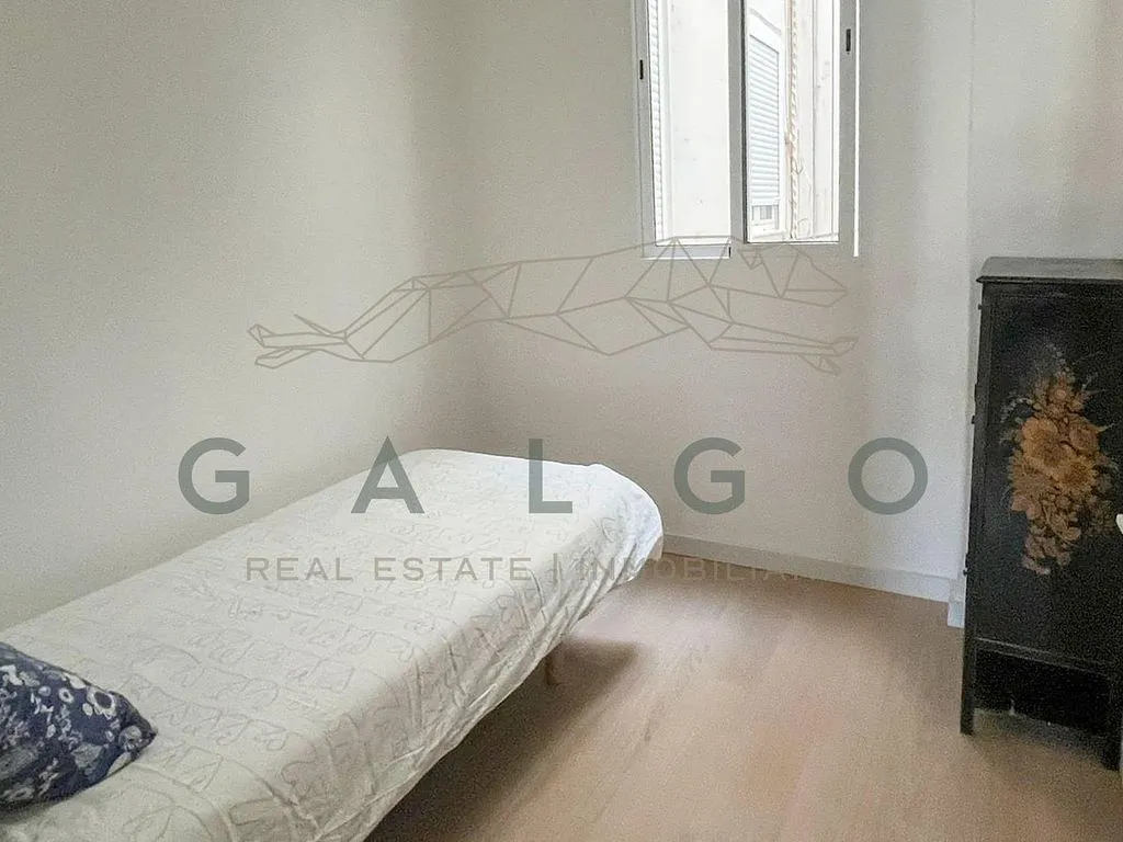 Chambres - Renovated Flat with High Ceilings in Arrancapins