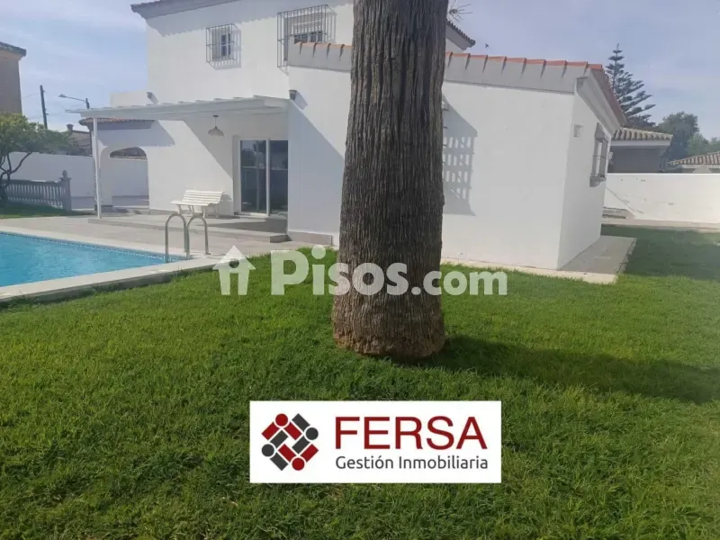 Exterior - Ample Chalet with Pool on Carretera de Sanlúcar-Sudamérica