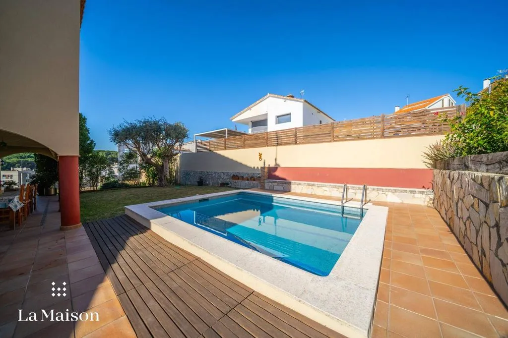 Bassein - Detached House with Sea View in Arenys de Mar