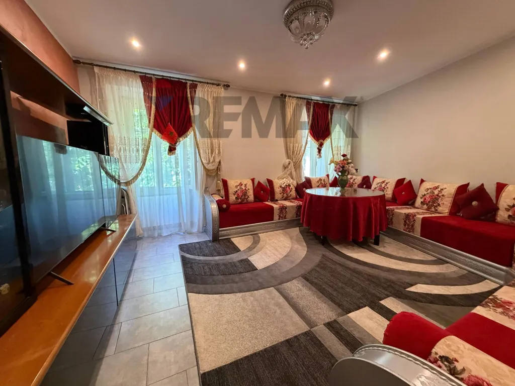 Wohnzimmer - Renovated Apartment with Balcony in Gorlago