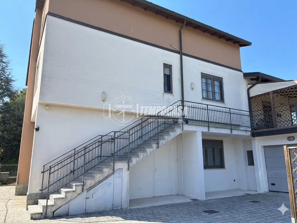 Extérieur - Villa with Pool in Merate