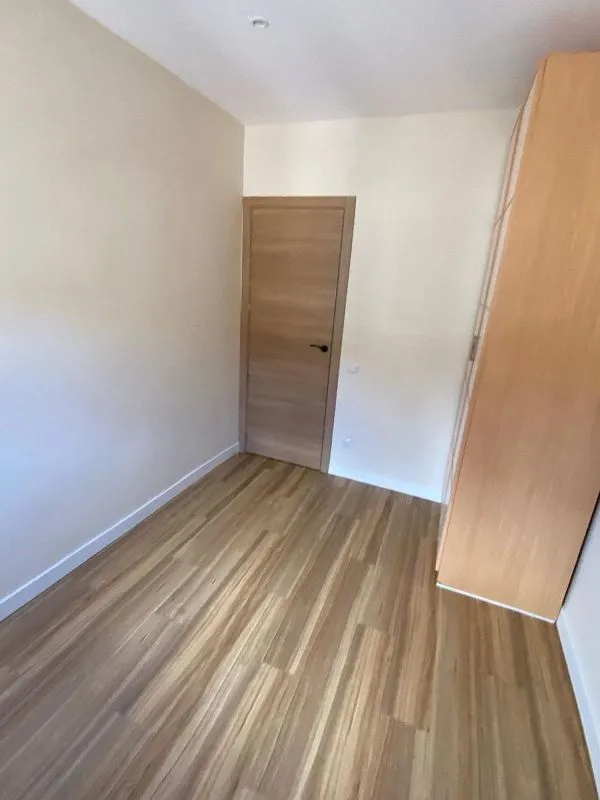 Pièces - Modernised Flat with Balcony in Benicalap