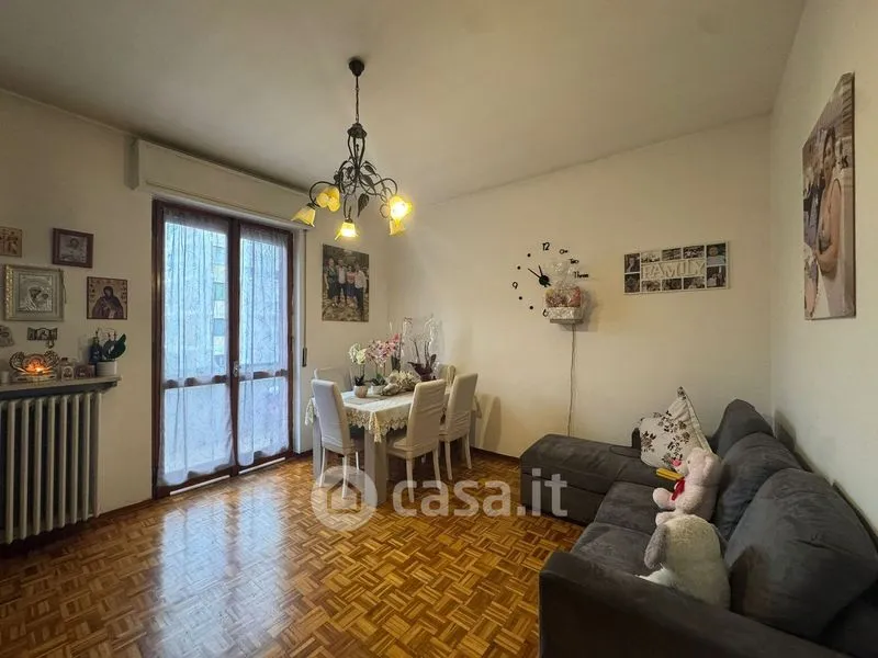 Séjour - Trilocale with Balcony in Vercelli