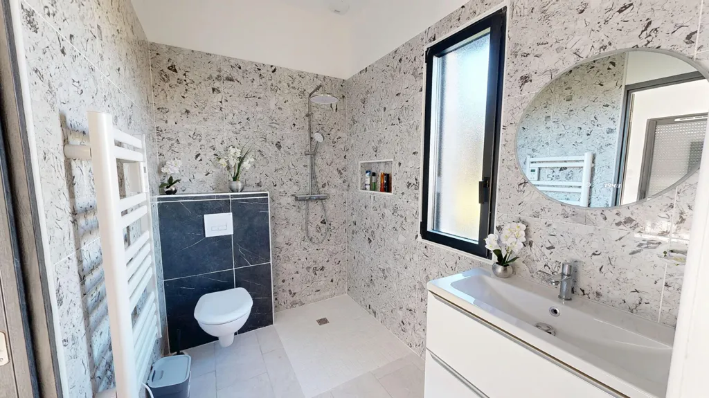 Vannitoad - Contemporary House with Large Terrace in Carcassonne