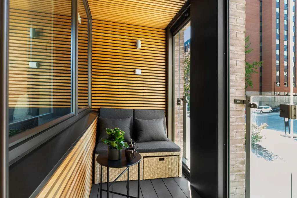 Balcone - Modern 2-Bedroom with West Balcony in Brf Arkaden