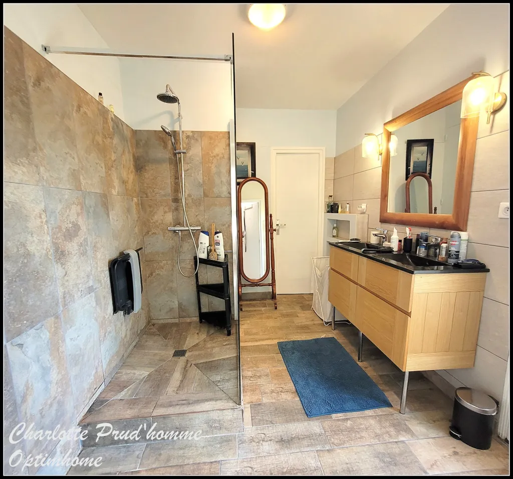 Bathrooms - House with Garden and View in Peyrehorade