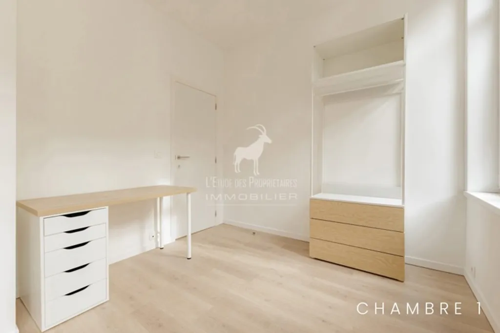 Chambres - Maison Meublée avec Terrasse et Jardin à Marcinelle