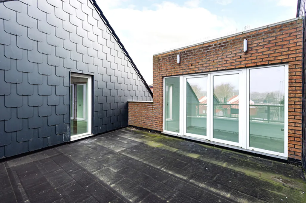 Terrass - Penthouse with Terrace in Dour