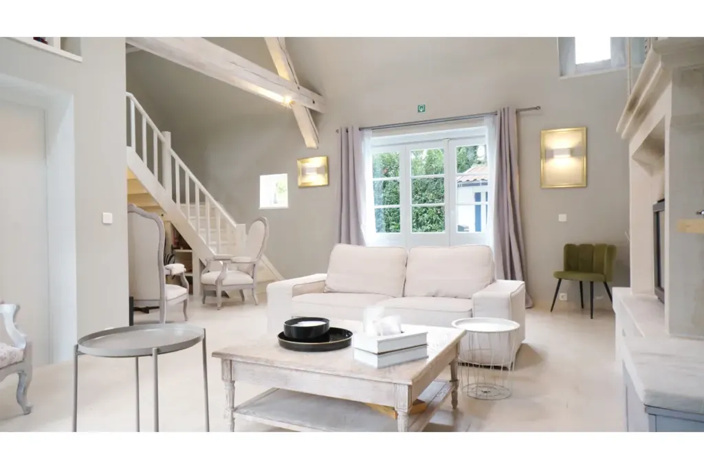 Séjour - Villa 4 façades avec piscine à Bierges