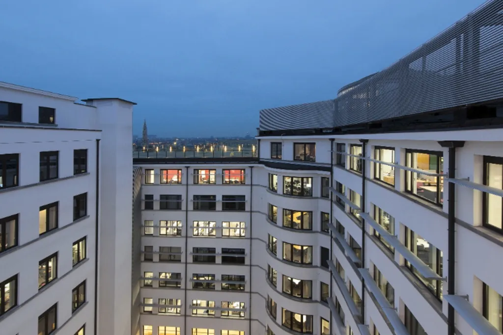 Õhuvaade - Office Space in Shell Building, Brussels