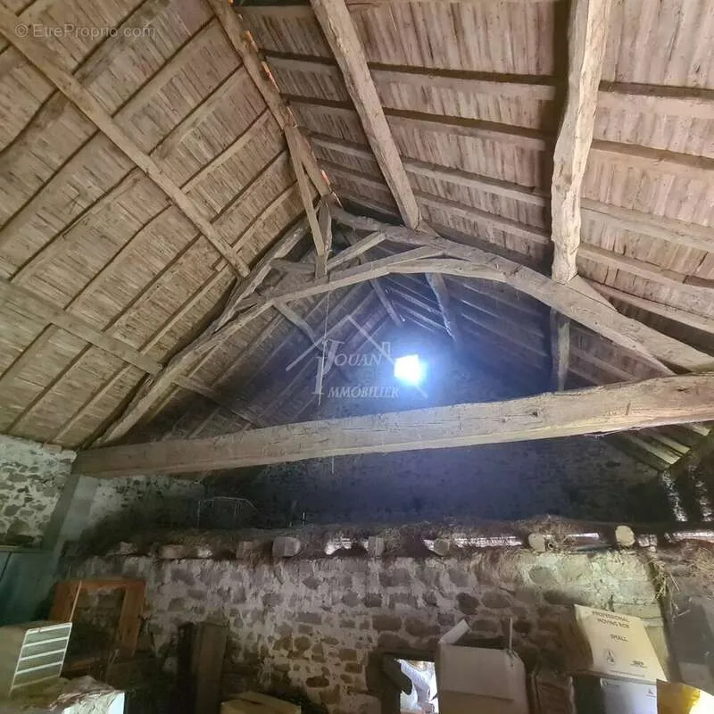 Rooms - Rural Property with Panoramic Views in Gipcy