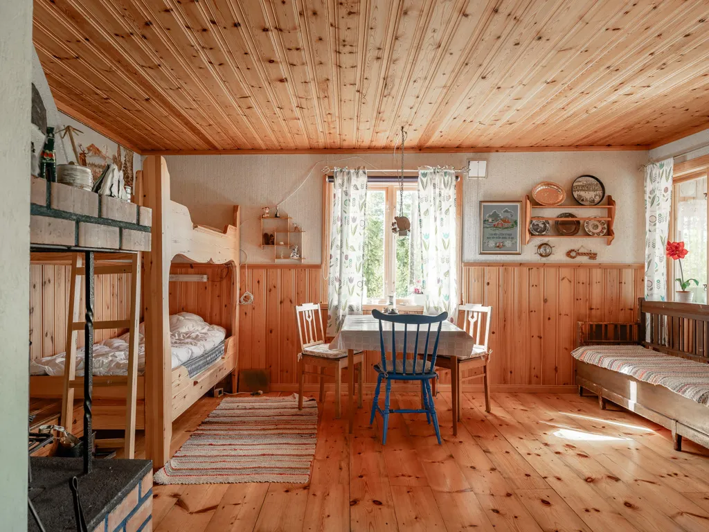Chambres - Cottage with Lake View near Brintbodarna
