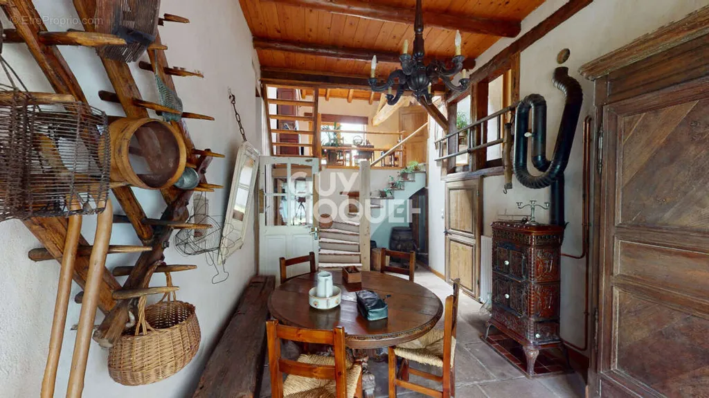 Söögituba - Renovated Farmhouse with Garden in Belval