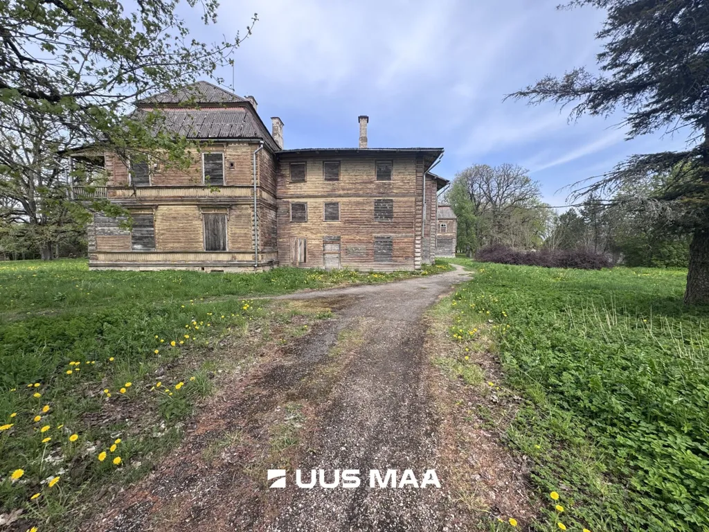 Välivaade - Historic Manor Complex in Roela, Lääne-Viru