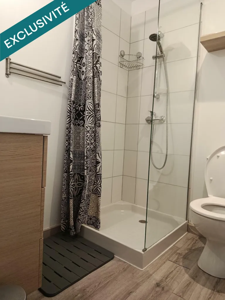Vannitoad - 3-Bed Apartment with Mountain Views in Plaisians