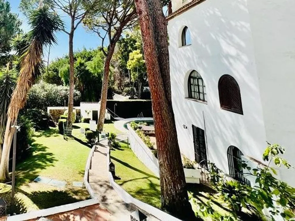 Giardino - Refurbished Apartment with Pool in Marbella