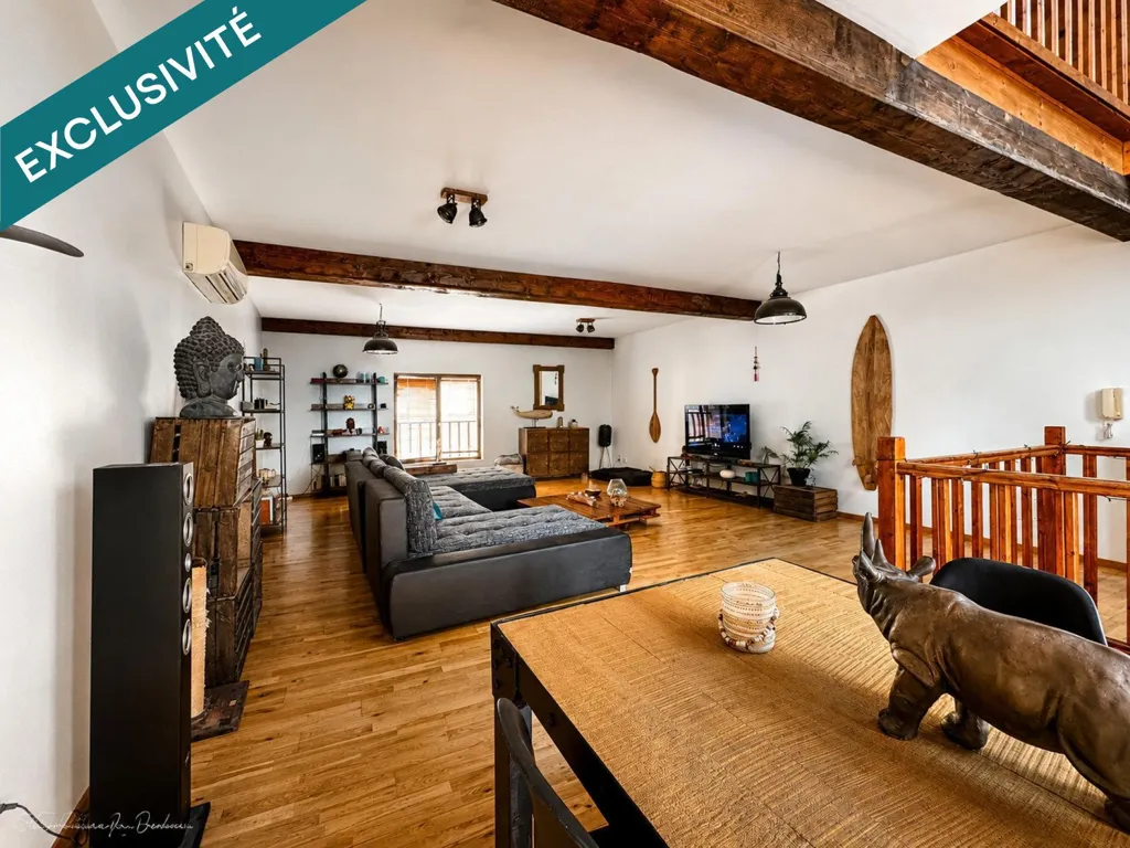 Living Room - Charming House with Courtyard in Salles-d'Aude