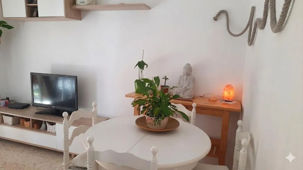 Salle à manger - Apartment with Sea View Balcony in Les Roquetes
