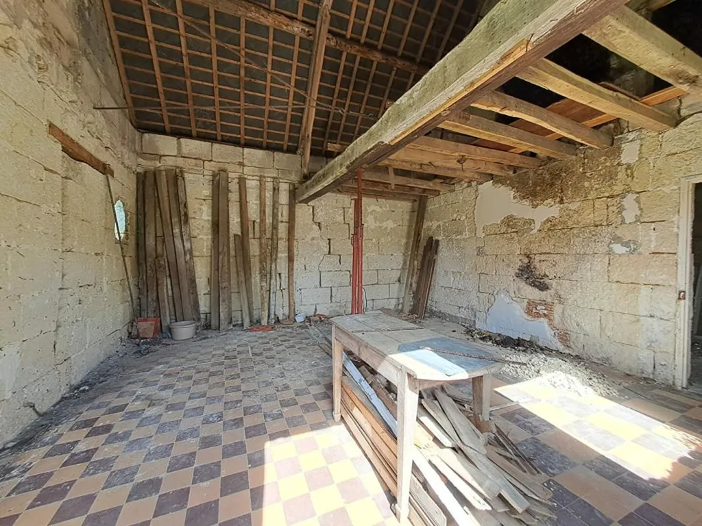 Pièces - Maison à Rénover avec Jardin à Saint-Gobain