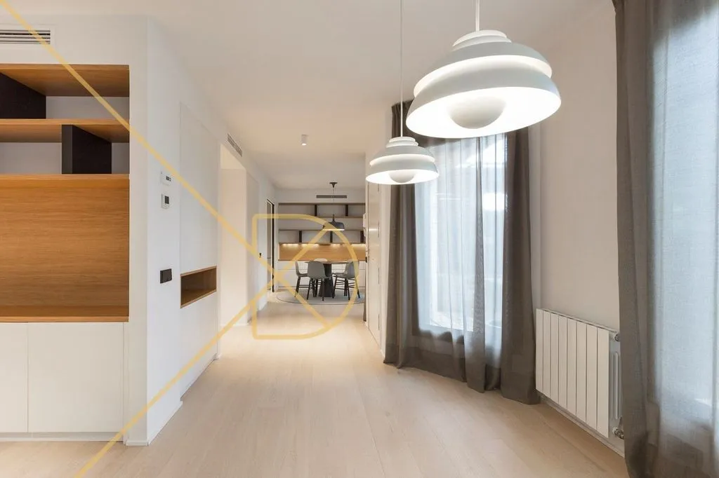 Entrée - Contemporary Adjoined House with Pool in Sarrià