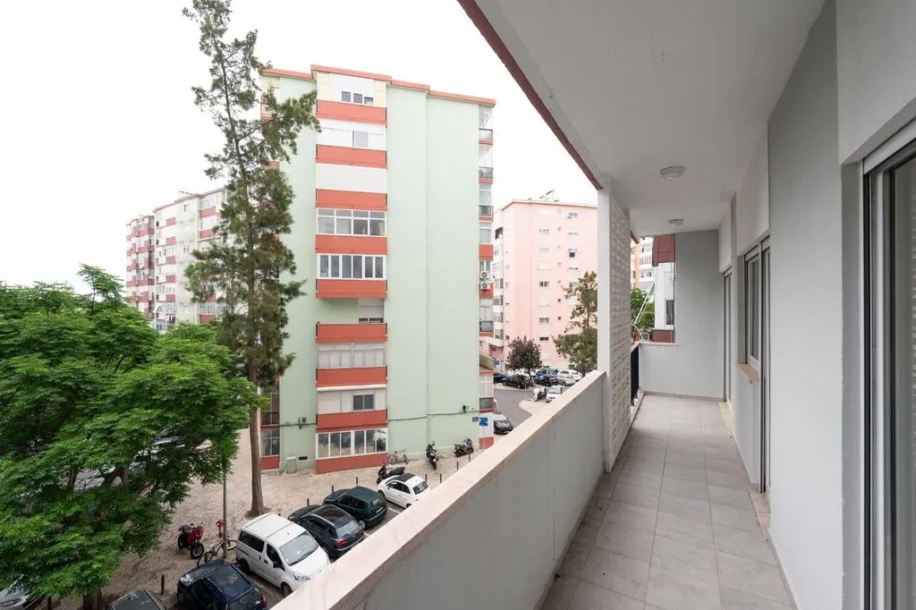 Rõdu - Luxury Flat with Balcony in Oeiras